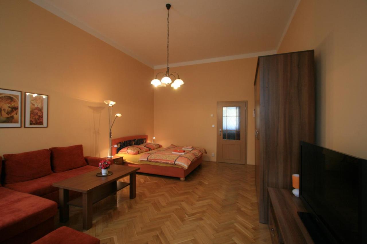 Apartment No. 19 Jaltska 3 Κάρλοβι Βάρι Εξωτερικό φωτογραφία