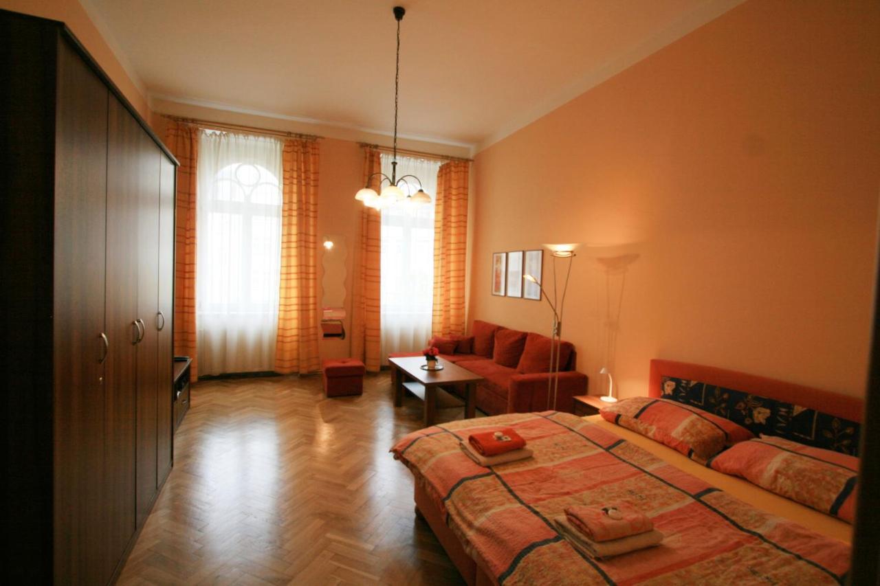 Apartment No. 19 Jaltska 3 Κάρλοβι Βάρι Εξωτερικό φωτογραφία