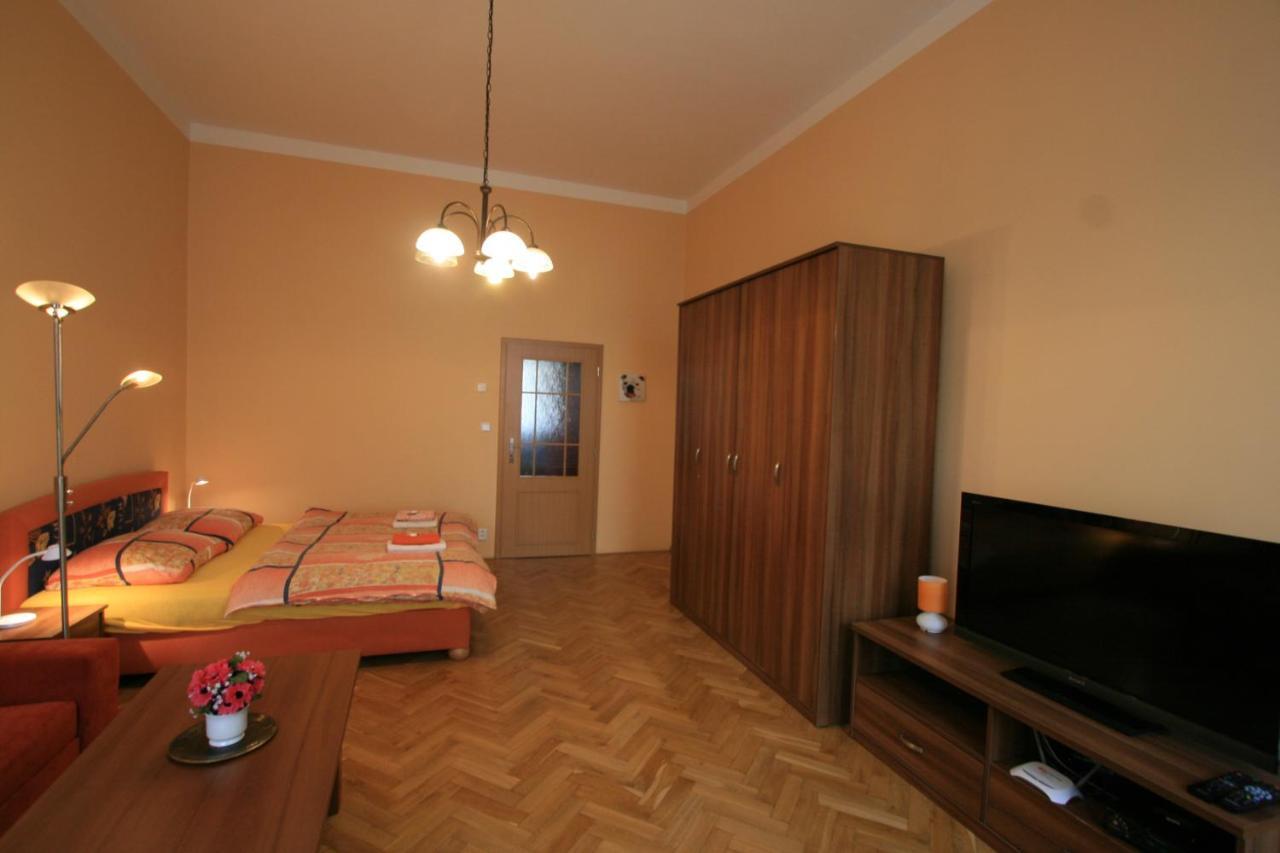 Apartment No. 19 Jaltska 3 Κάρλοβι Βάρι Εξωτερικό φωτογραφία